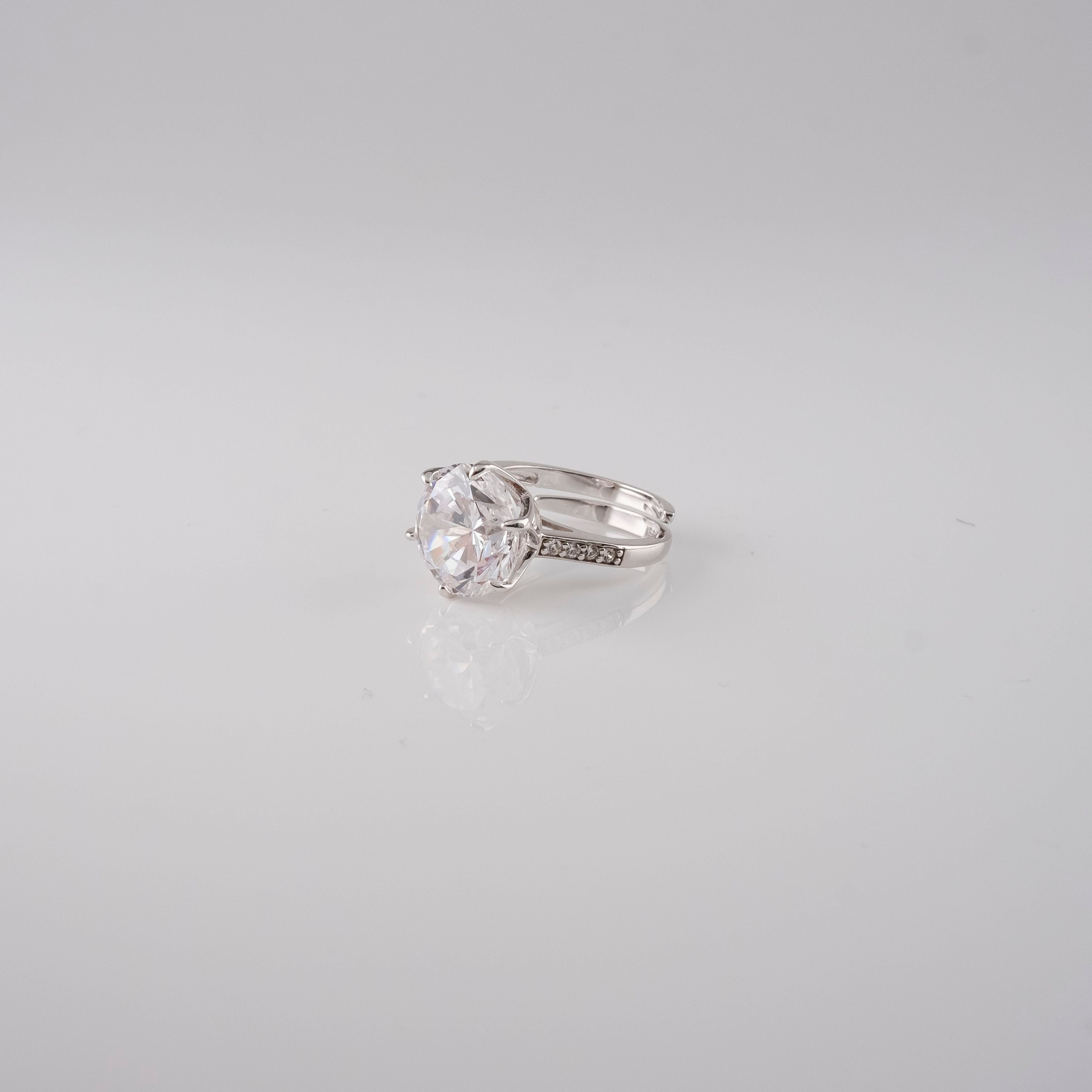 Anello Solitario Medio