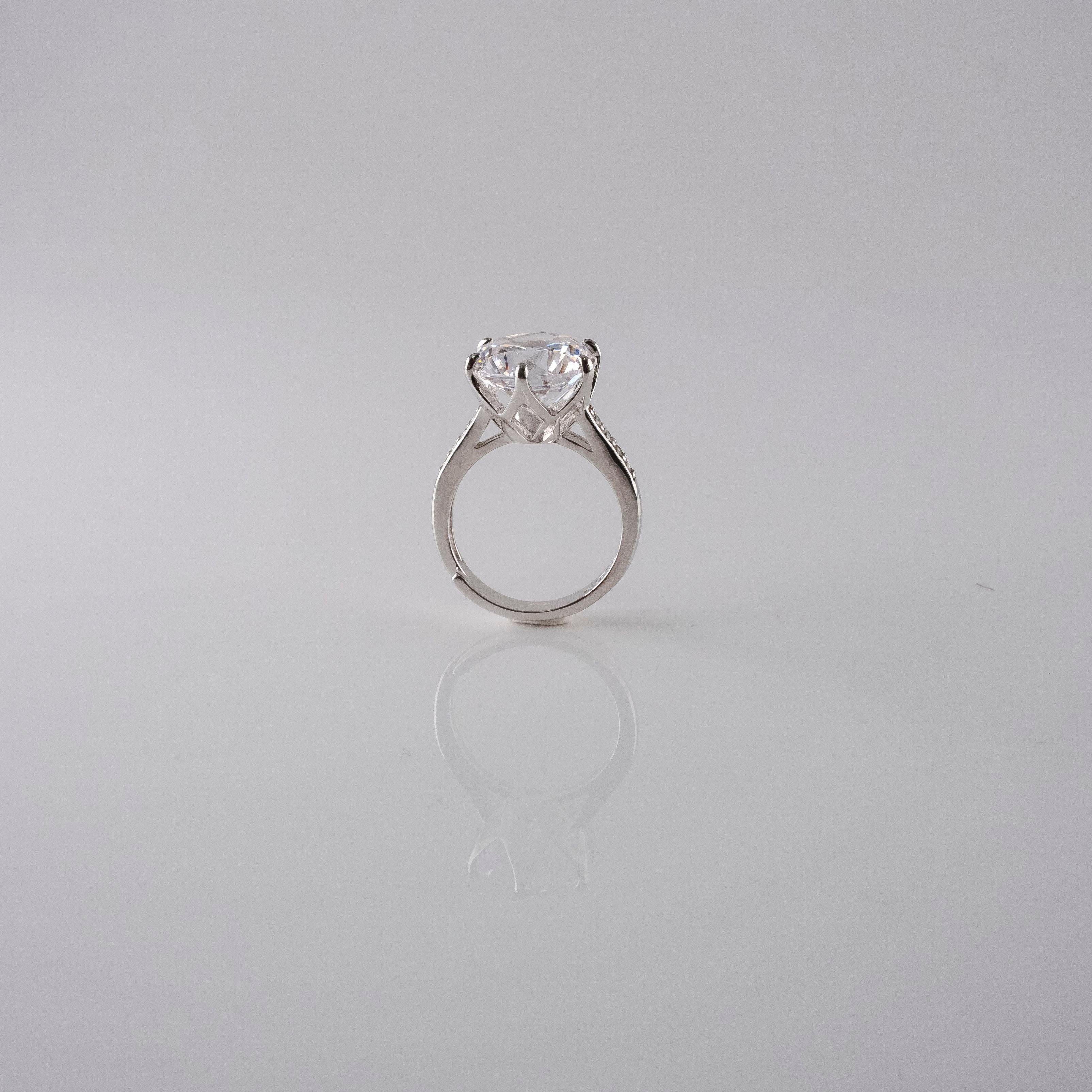 Anello Solitario Medio