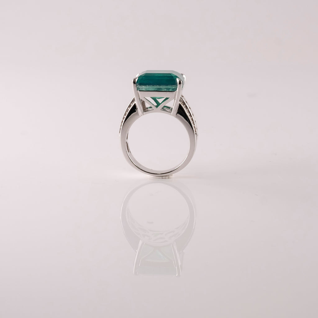 Anello Taglio Smeraldo Grande