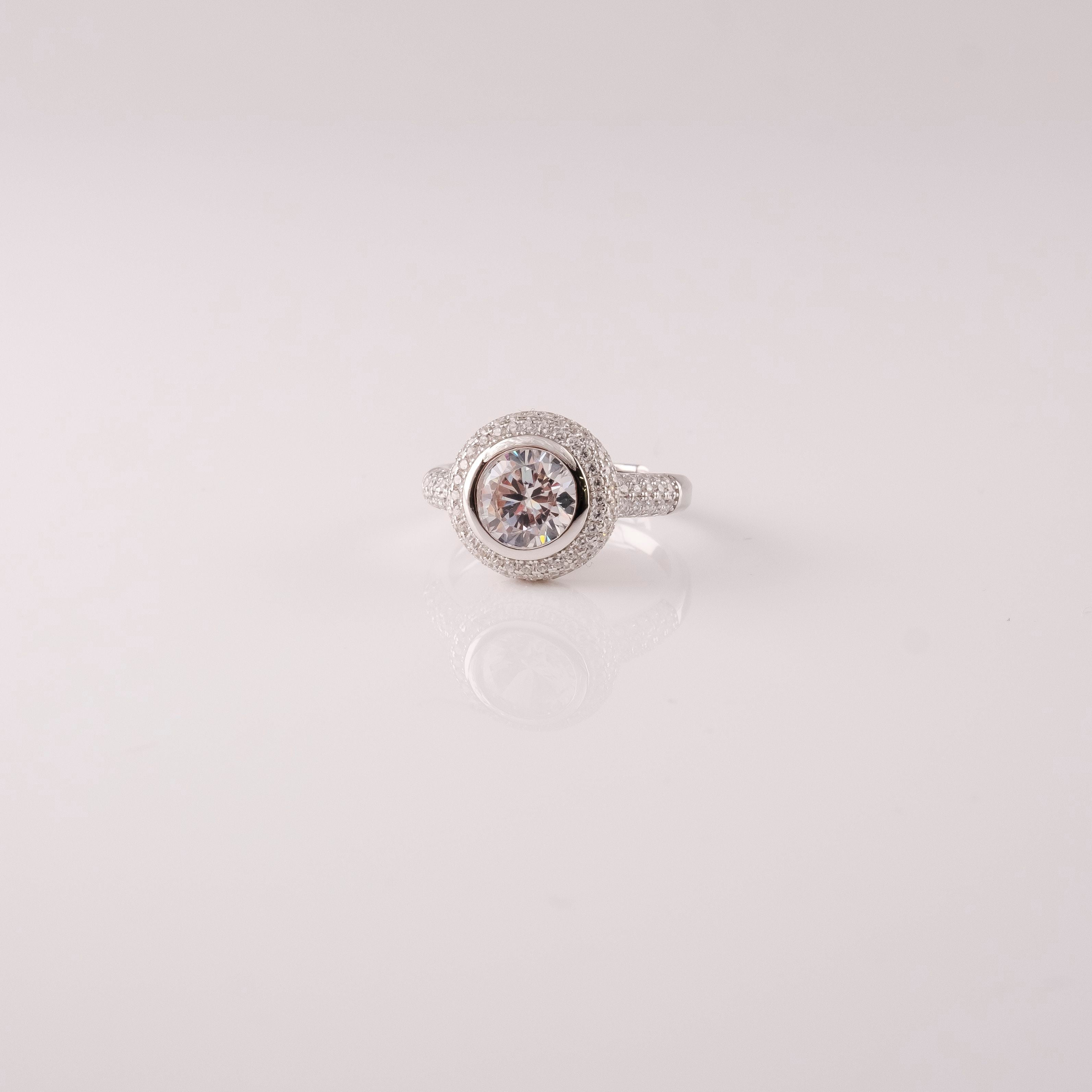 Anello Pietre Piccole E Grande