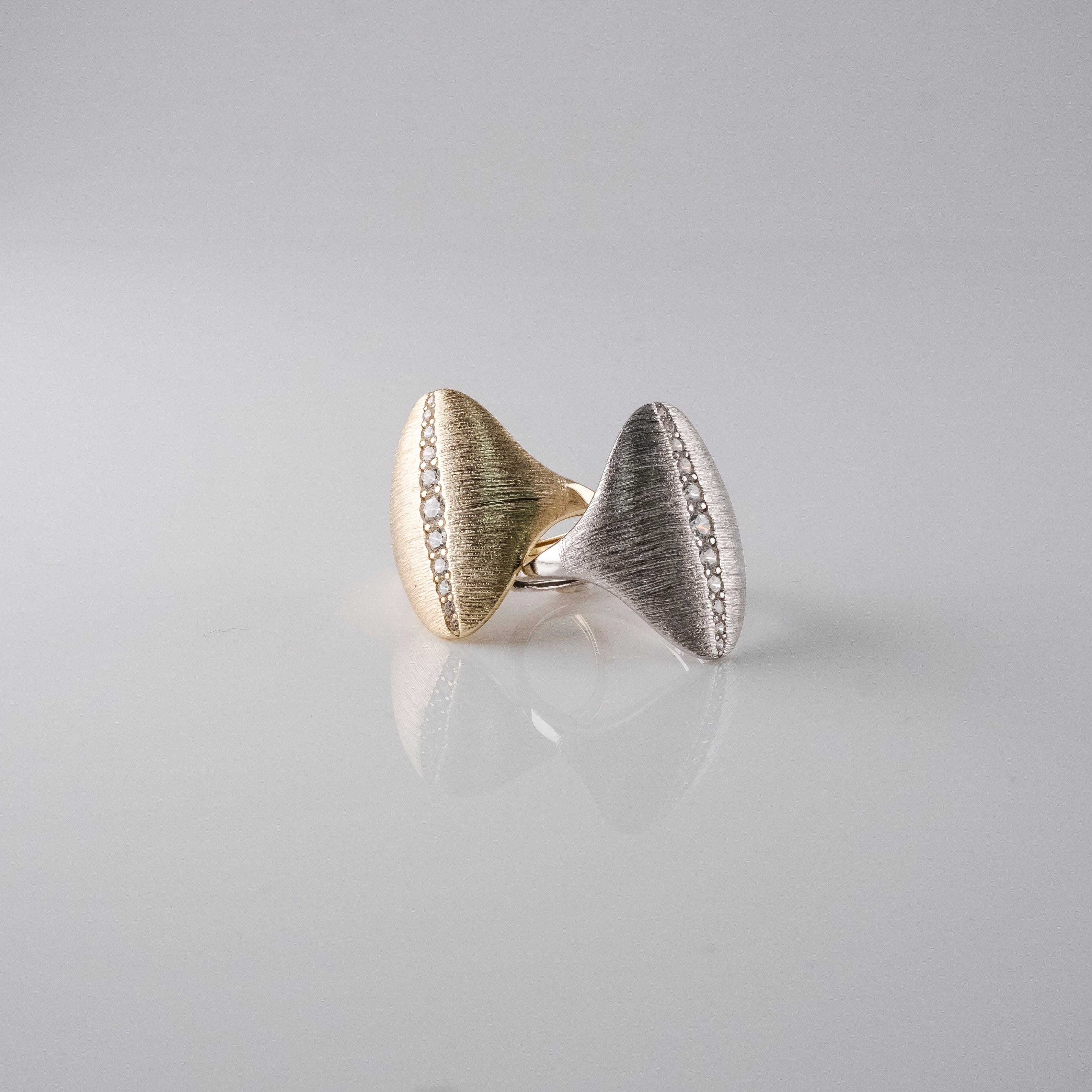 Anello Ovale Striato