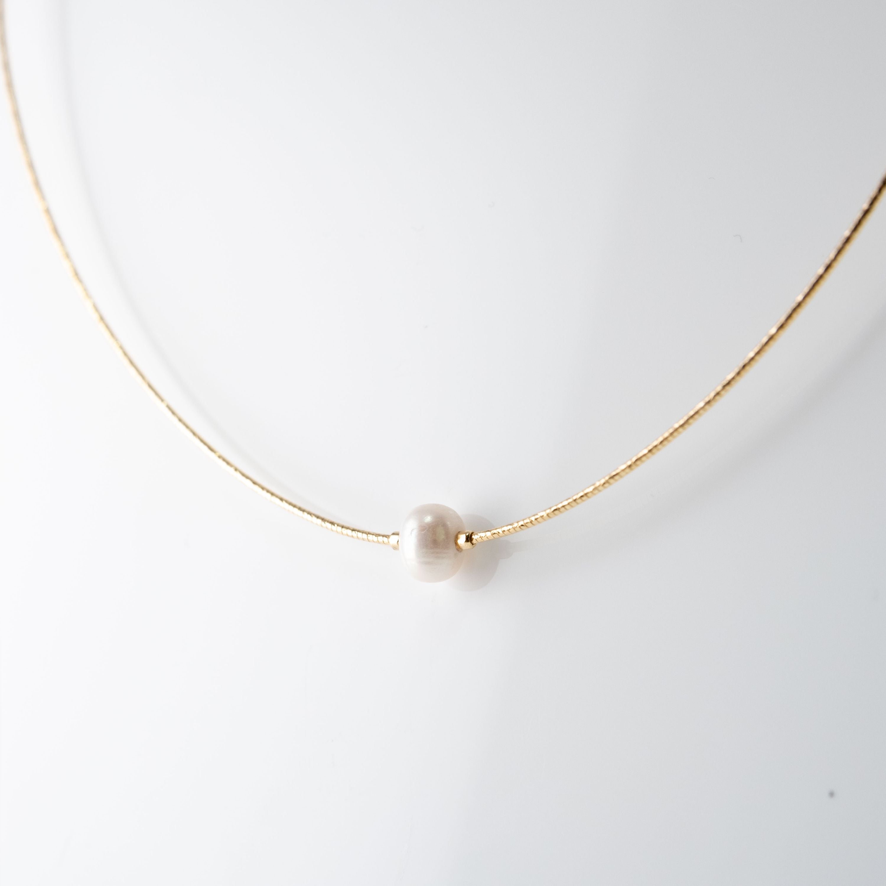 Collana Circolare Morbida Mono Perla