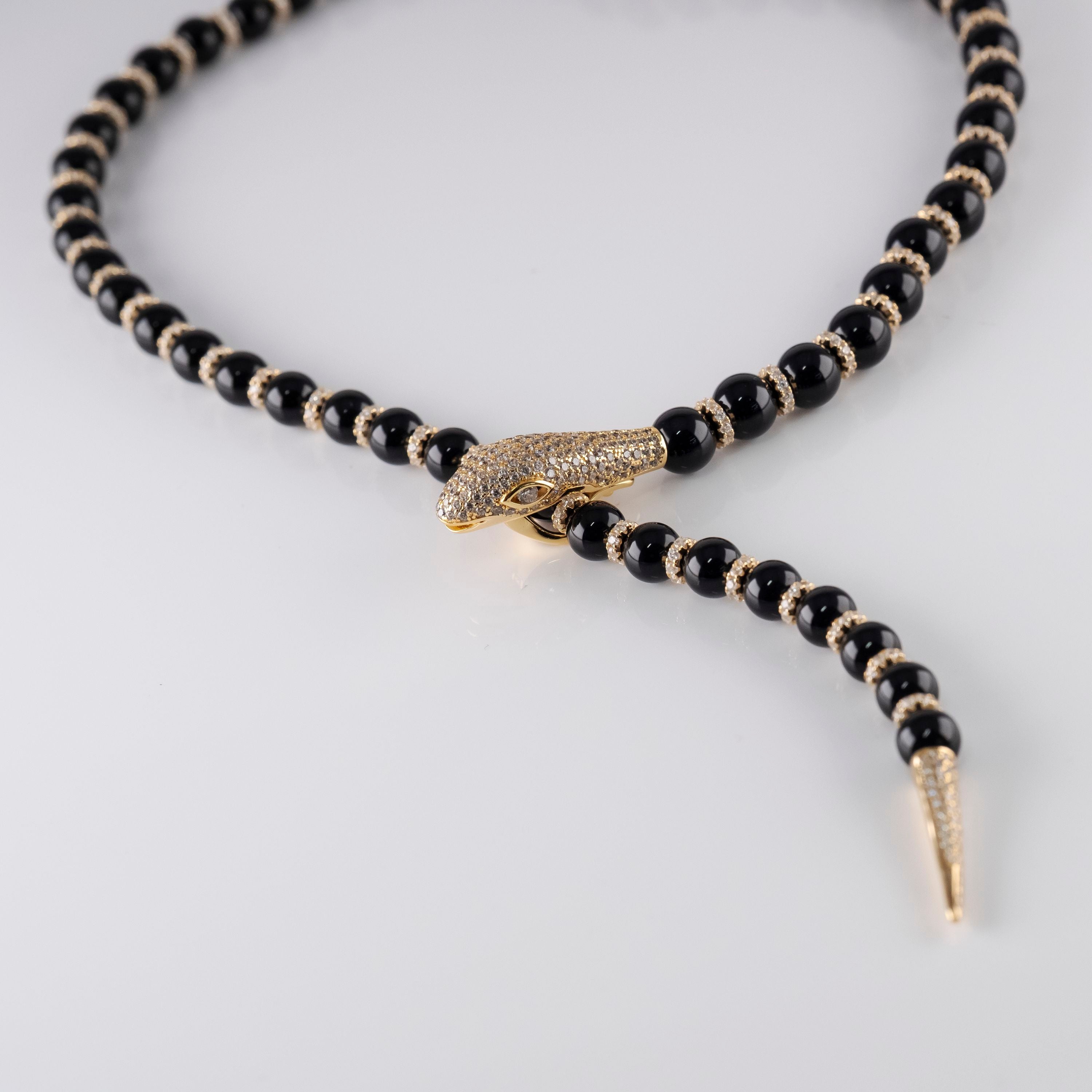 Collana Perla Nera Serpente