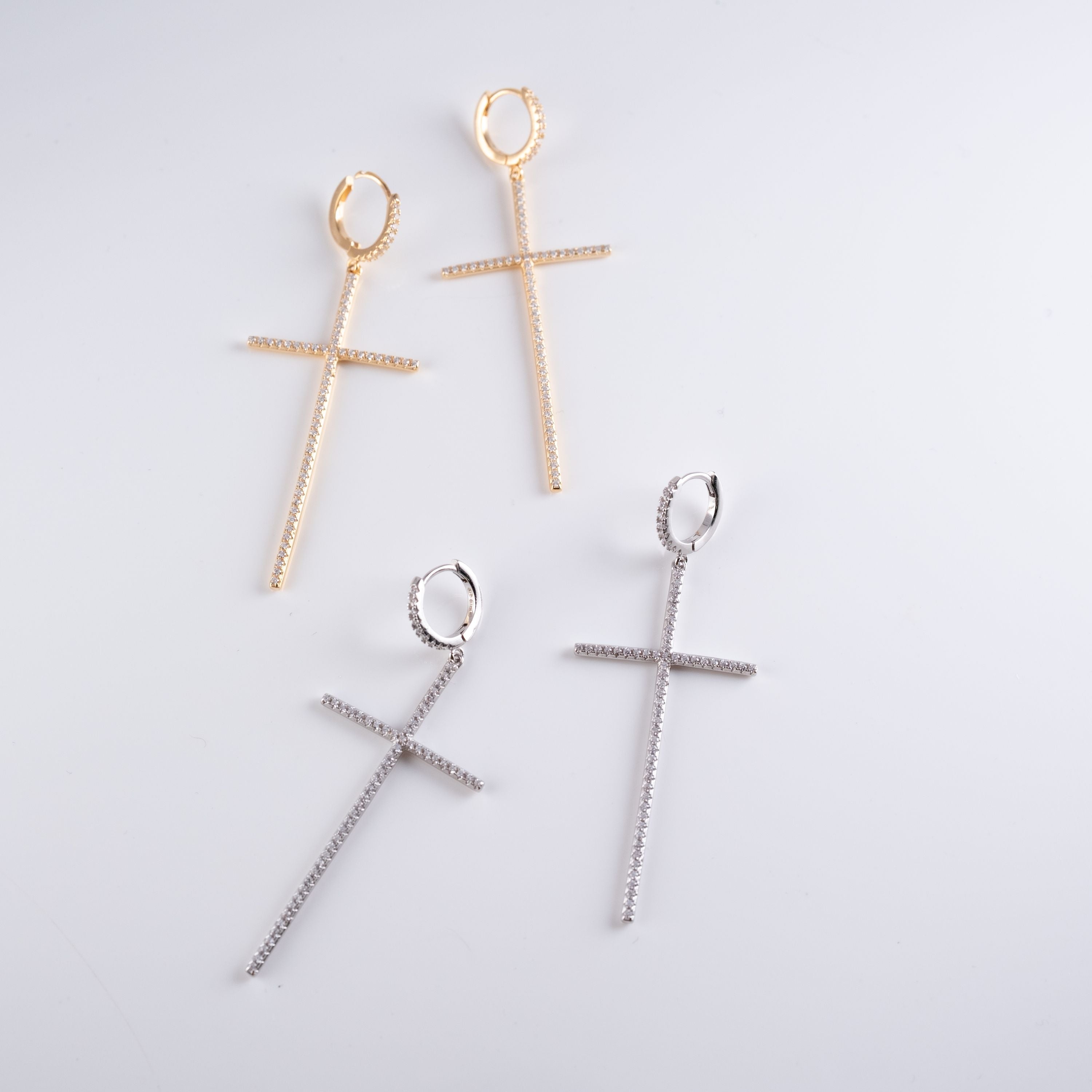 Orecchini Croce Fine Grande
