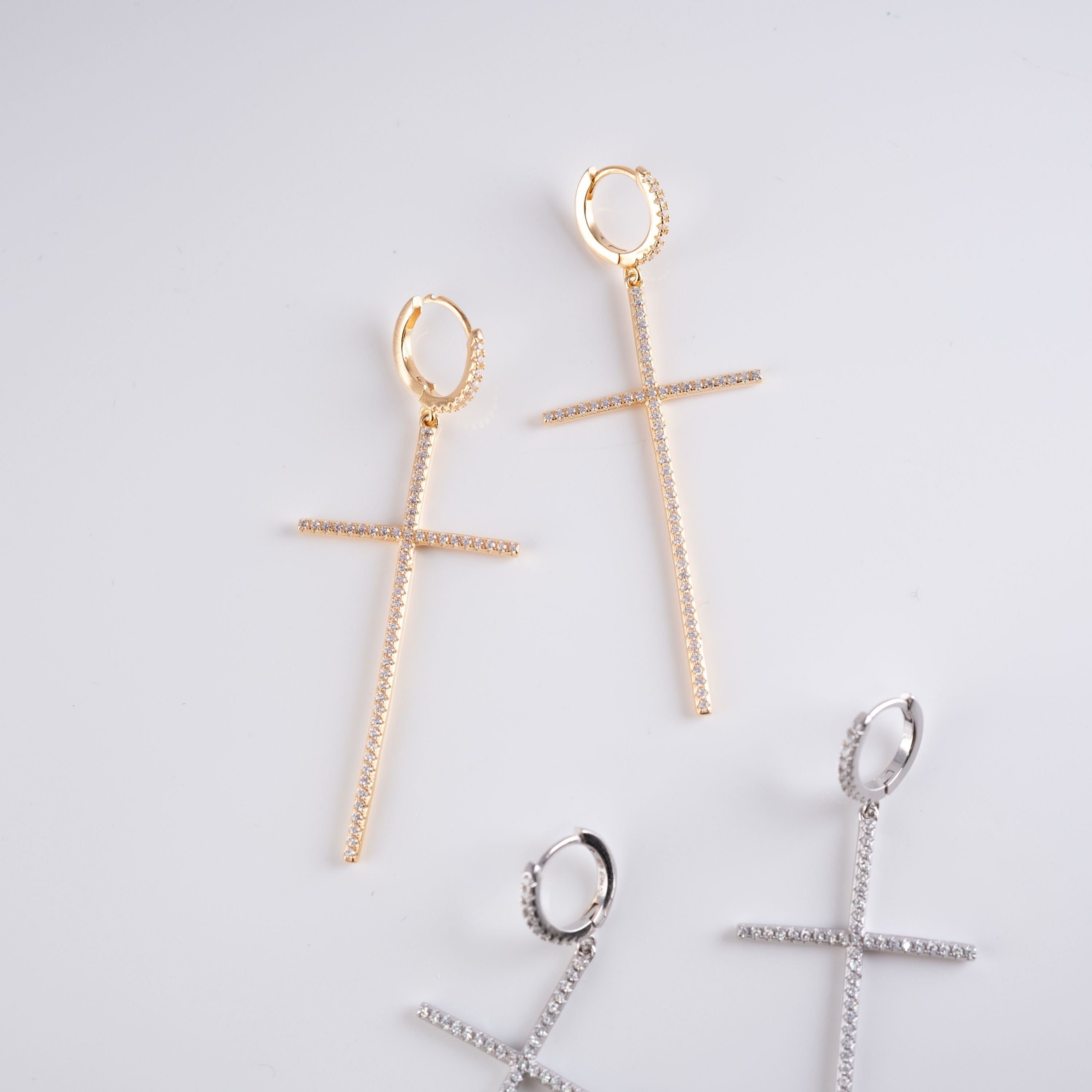 Orecchini Croce Fine Grande
