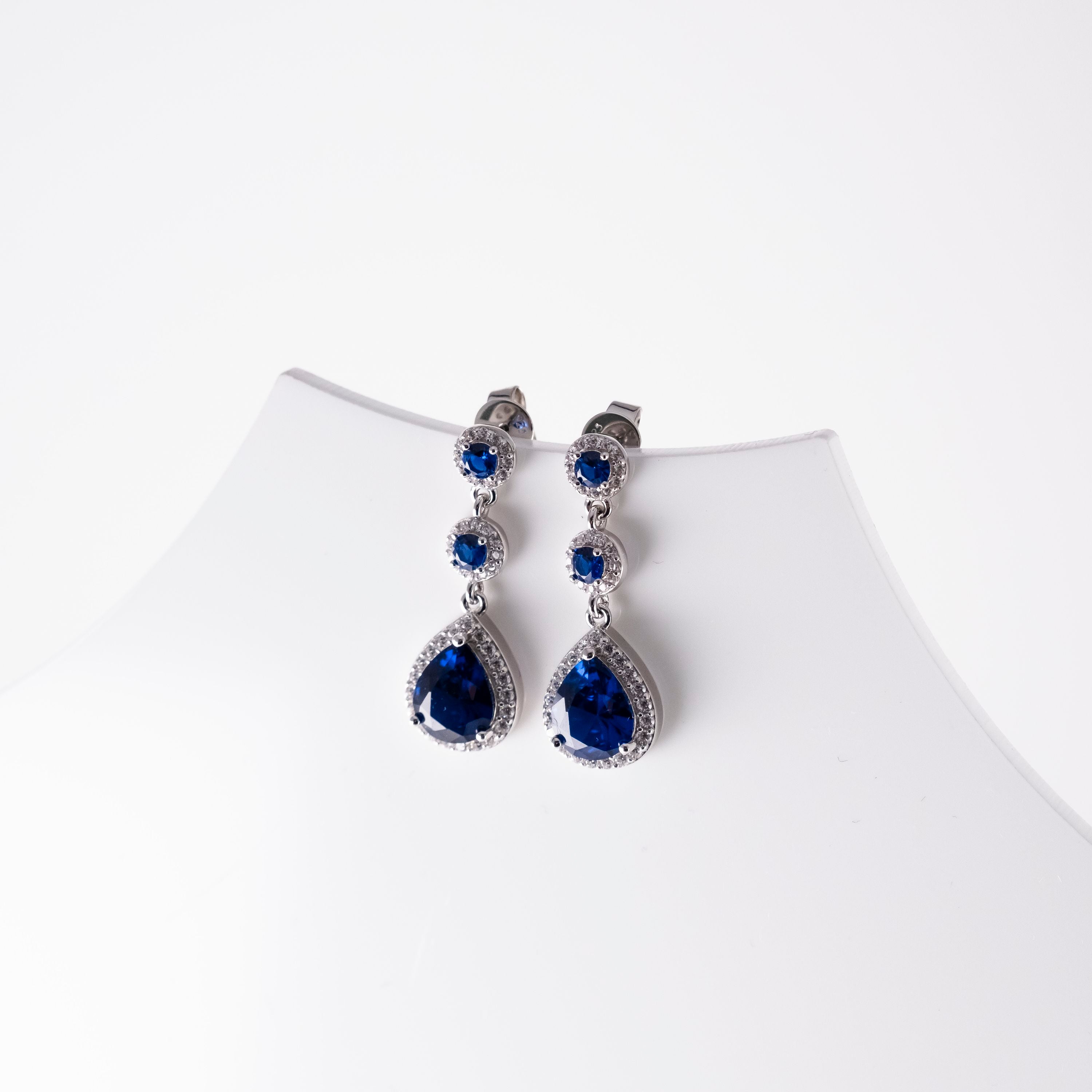 Orecchini Sfere E Goccia