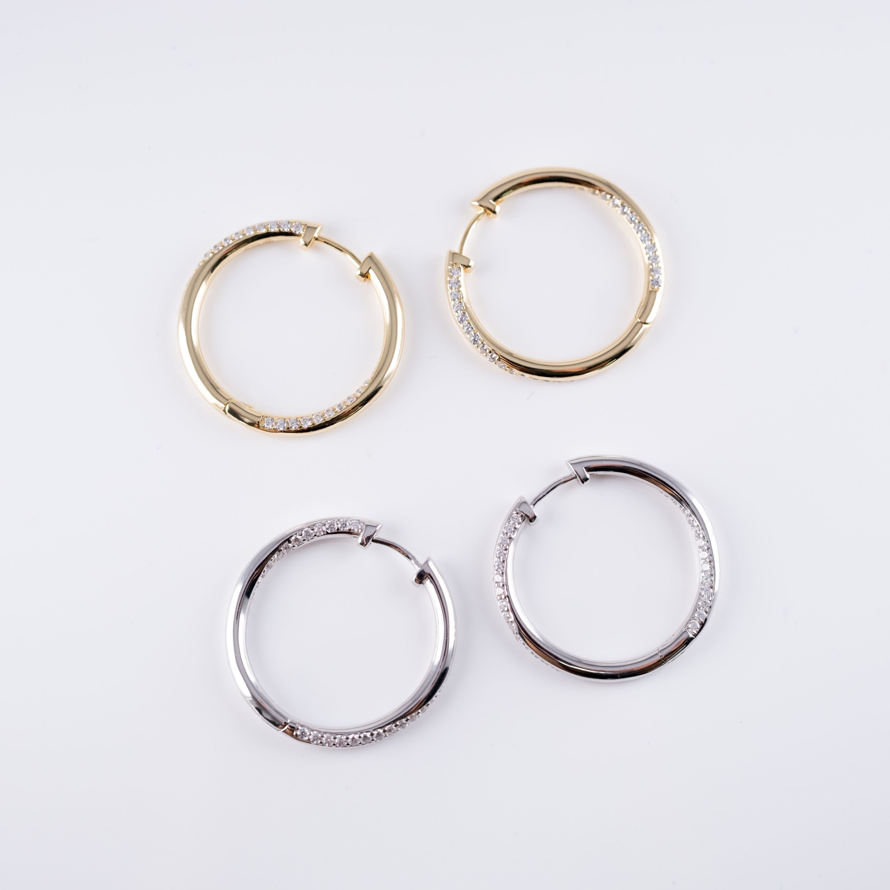 Orecchini Circolari Con Pietre