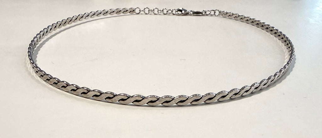 Collana choker intrecciato
