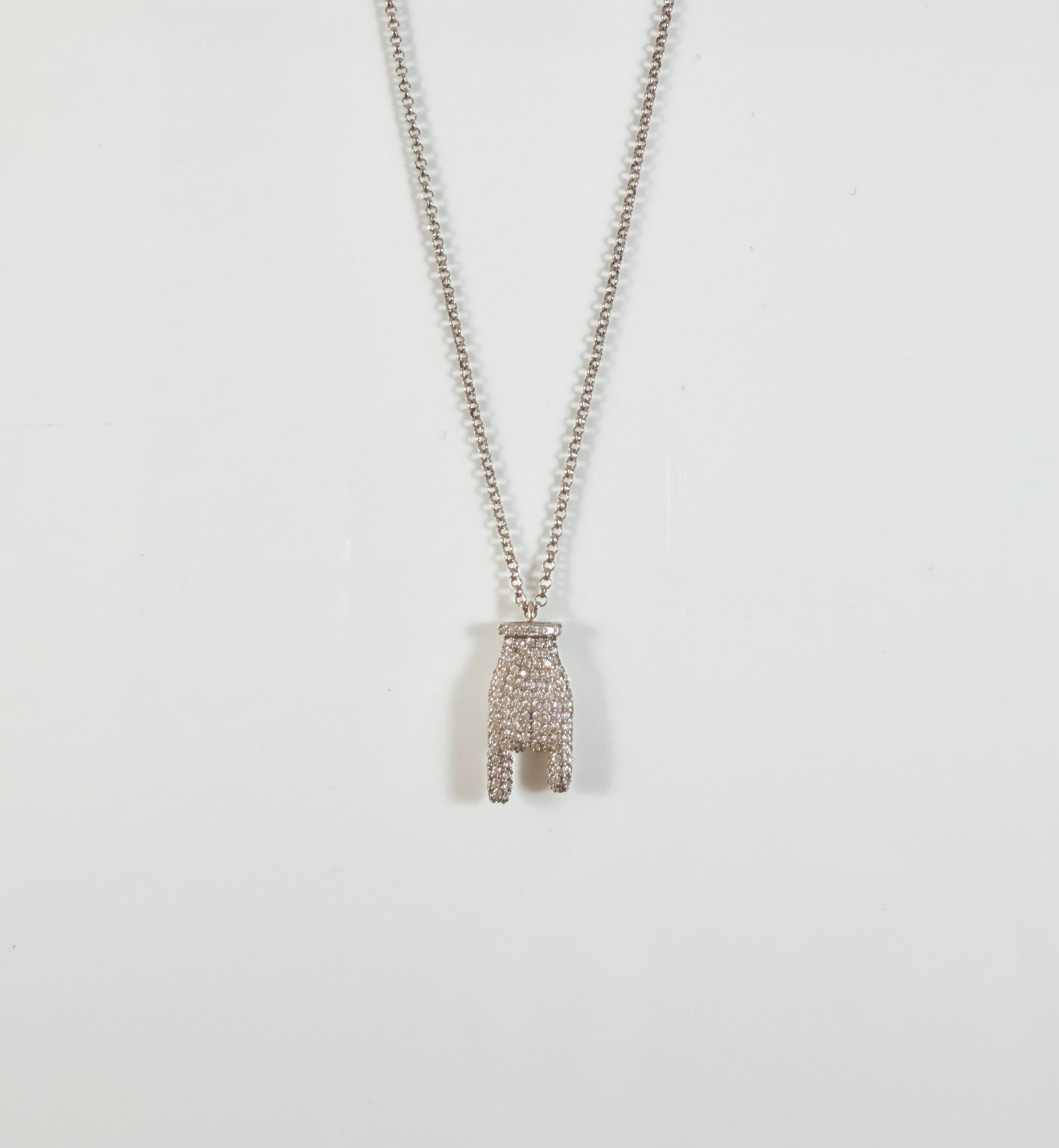 Collana mano con zirconi