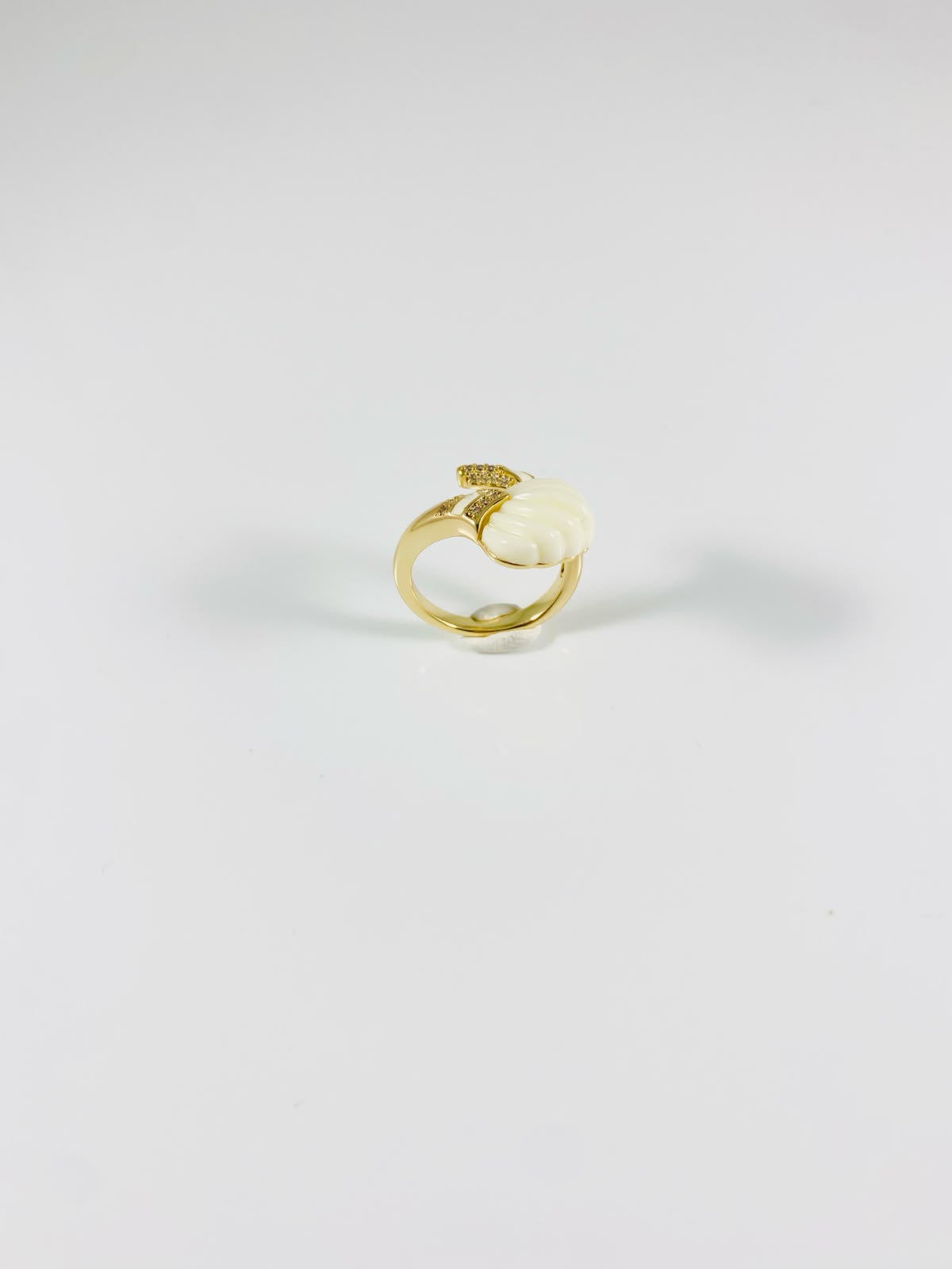 Anello conchiglia
