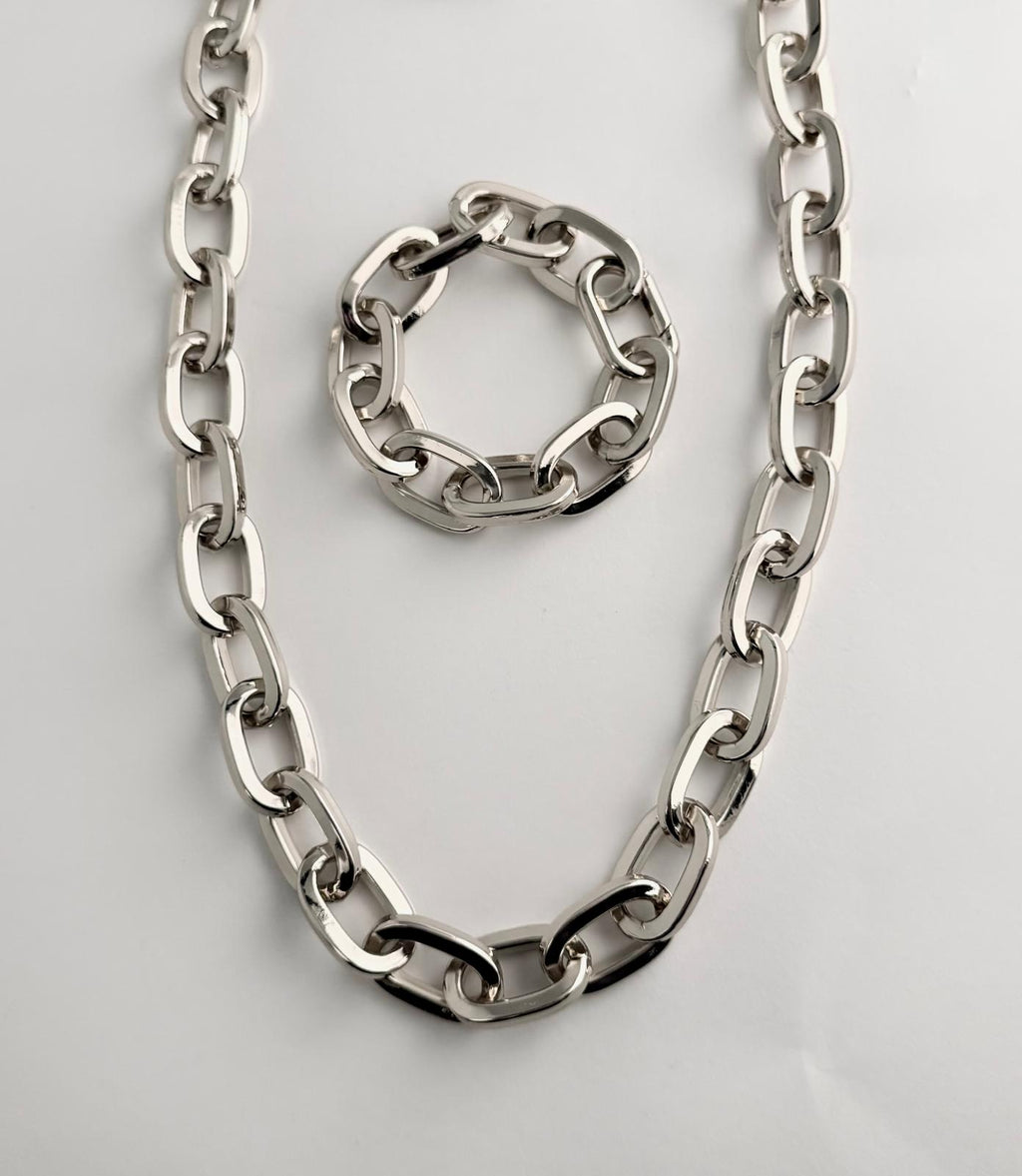 Polished Square Barrel Chain Bracelet